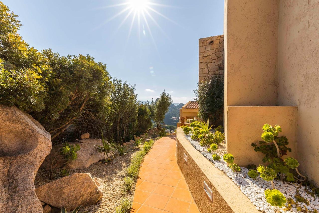 Villa Esmeralda - Free Wifi - With Swimming Pool Costa Paradiso Extérieur photo